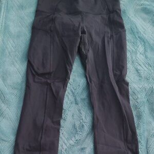Lululemon Cropped Leggings